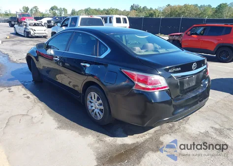 2013 Nissan Altima 2.5 S from USA, damaged, VIN 1N4AL3AP1DC202381